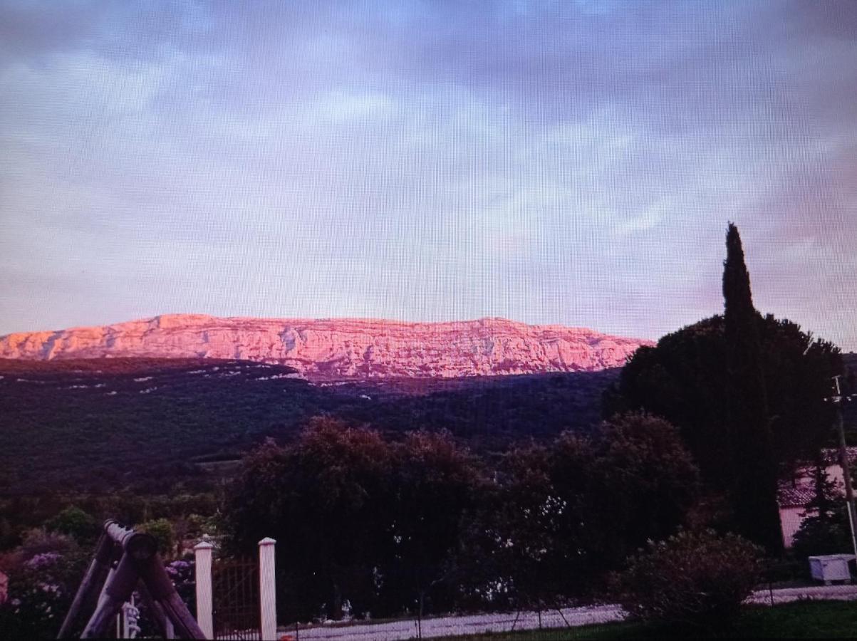 La Maison De Papou La Vigne A Nans Les Pins 83860 ภายนอก รูปภาพ